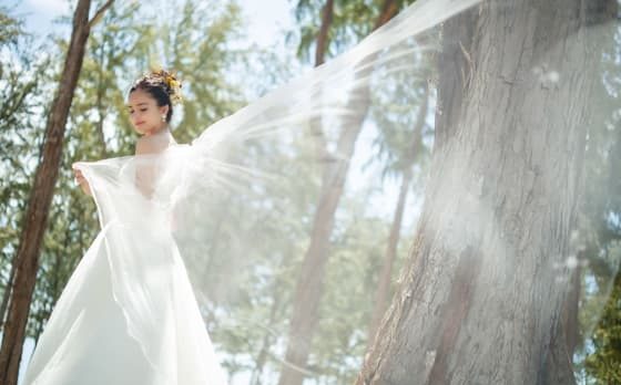 ウエディングドレス